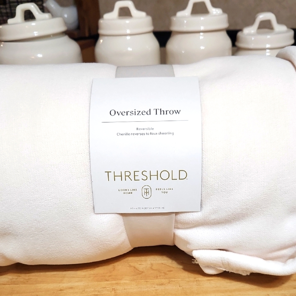 THRESHOLD OVERSIZED THROW